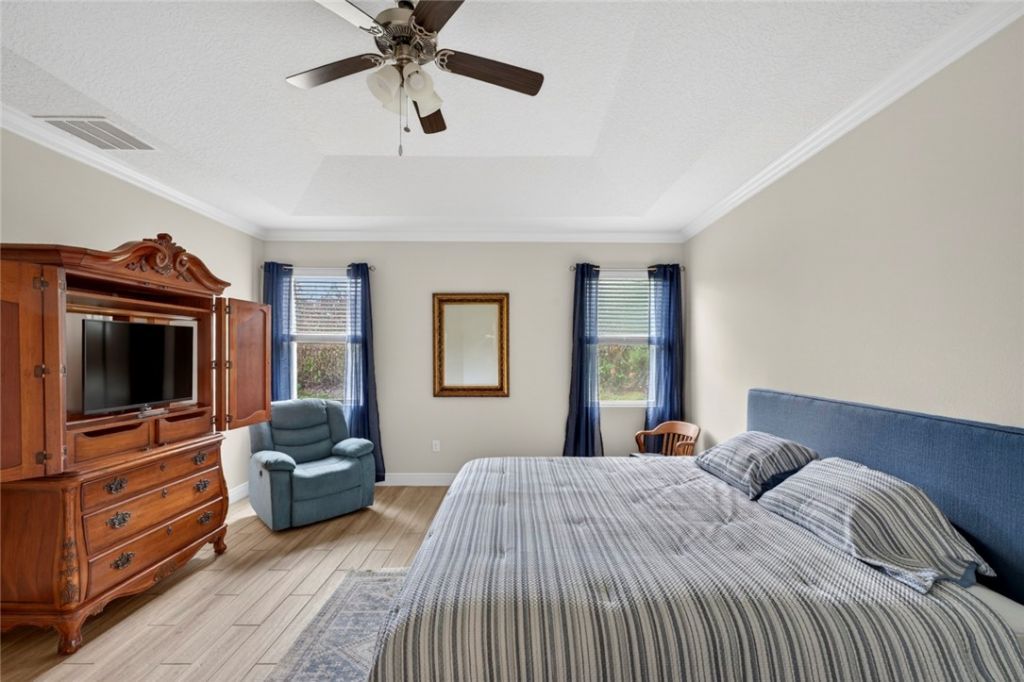 2557 Saint Lucia Circle, Vero Beach, FL 32967 Photo