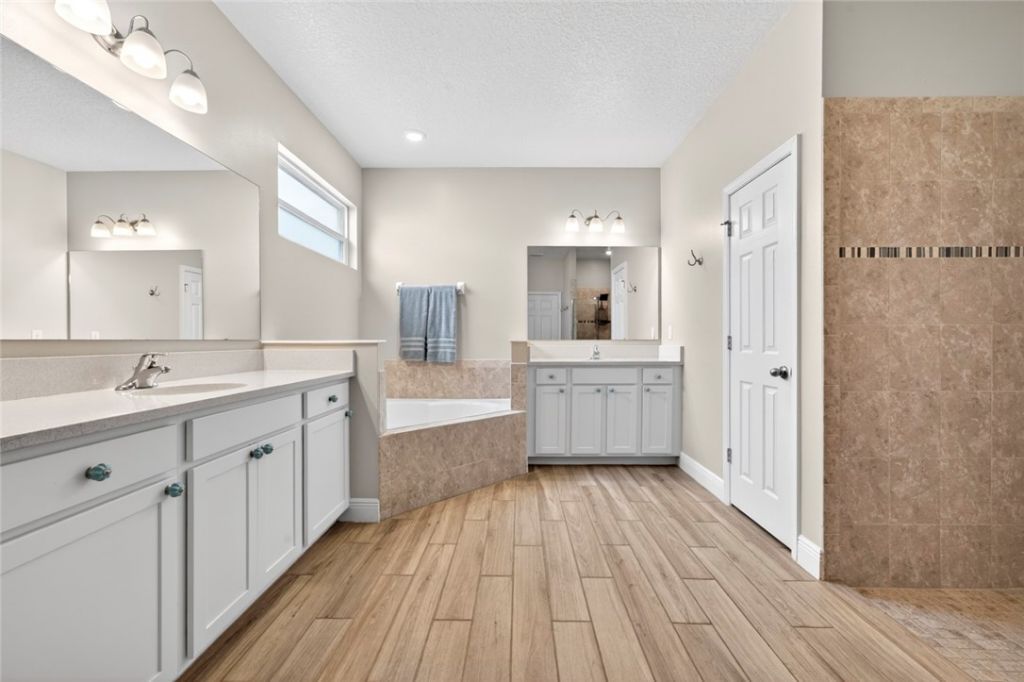 2557 Saint Lucia Circle, Vero Beach, FL 32967 Photo