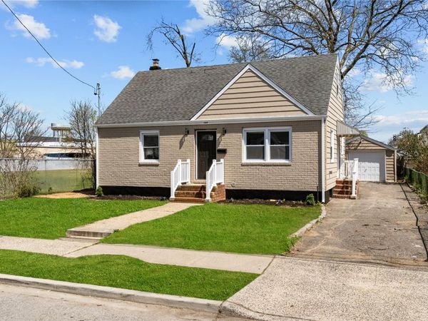 709 Nostrand Avenue , Uniondale, NY 11553