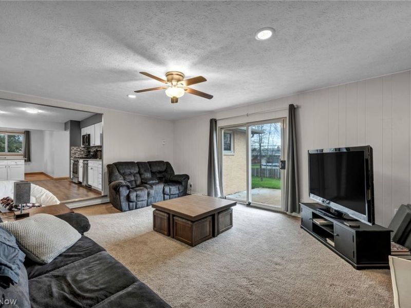 13700 Indian Creek Drive, Middleburg Heights, OH 44130 Photo 21