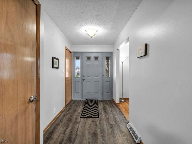 13700 Indian Creek Drive, Middleburg Heights, OH 44130 Photo 8