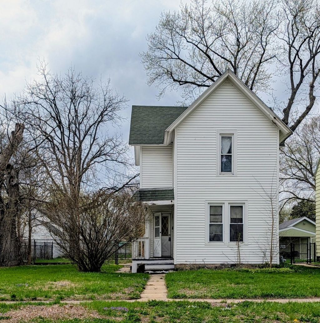 2208 N Court Street , Rockford, IL 61103 Main Photo