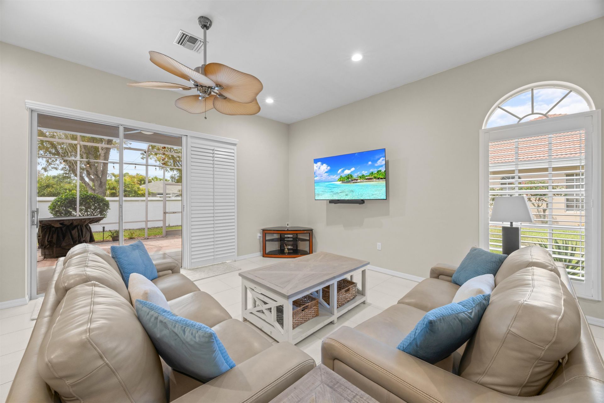 5472 Peppertree Dr, Unit 2A, Fort Myers, FL 33908 Photo