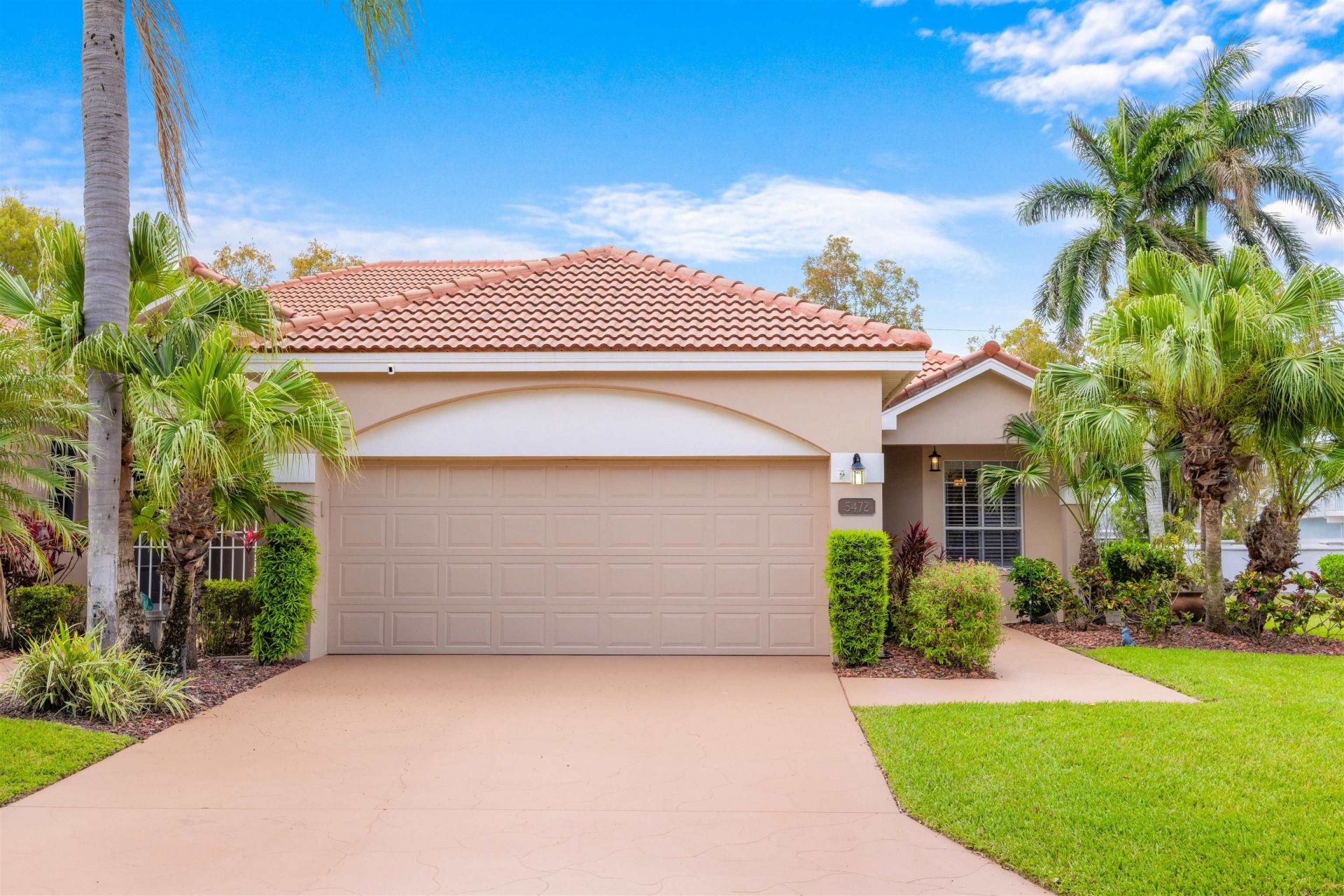 5472 Peppertree Dr, Unit 2A, Fort Myers, FL 33908 Photo