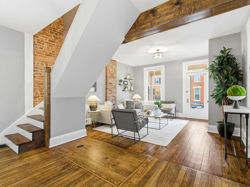 873 S 5th Street, Columbus, OH 43206 Photo 8