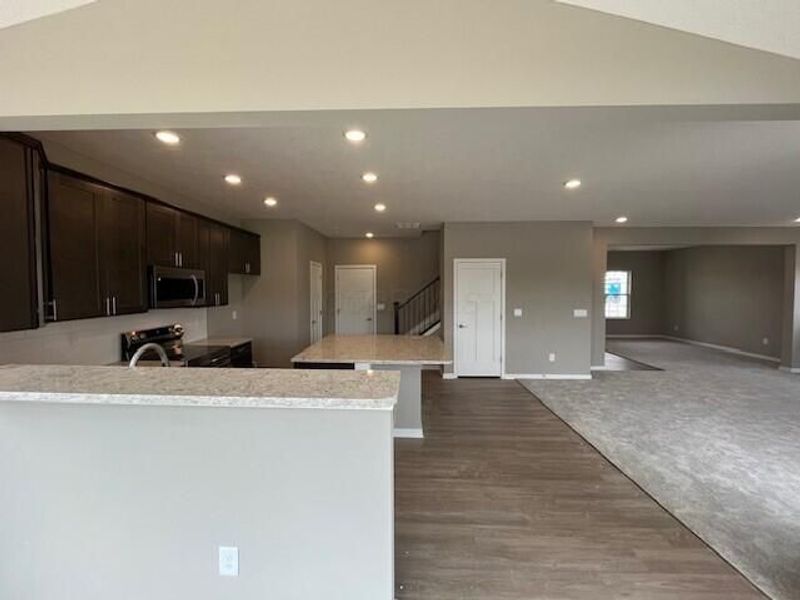 327 Kendall Street, Bellefontaine, OH 43311 Photo 7