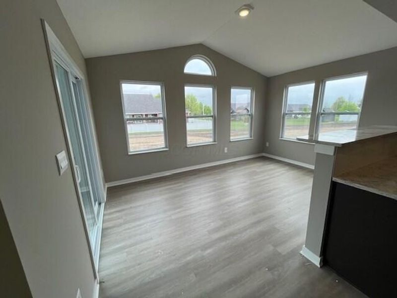 327 Kendall Street, Bellefontaine, OH 43311 Photo 8