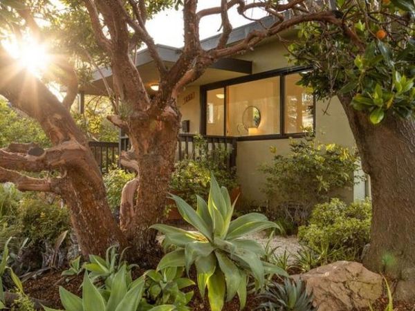 1250 Ocean Ave, Emeryville, CA 94608