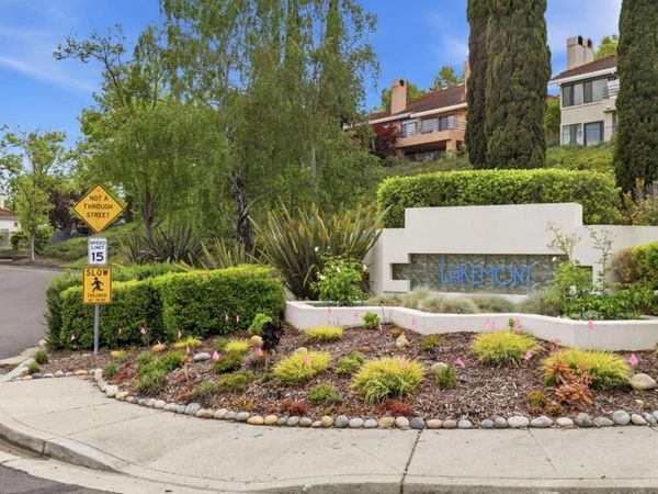 719 Lakemont Place, Unit 3, San Ramon, CA 94582