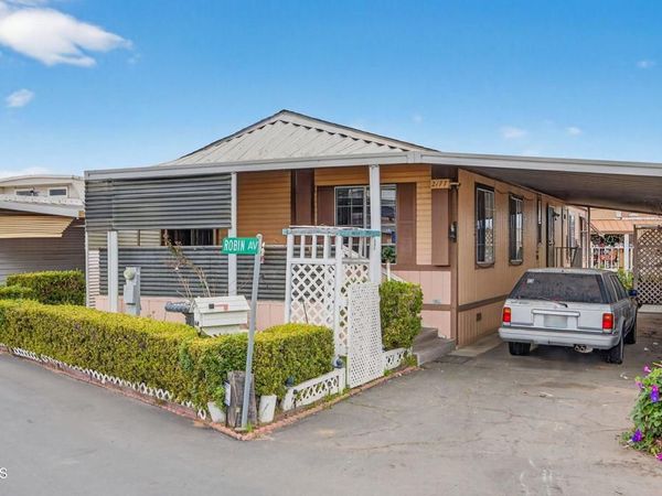 2177 Robin Avenue, Unit 2177A, Oxnard, CA 93033