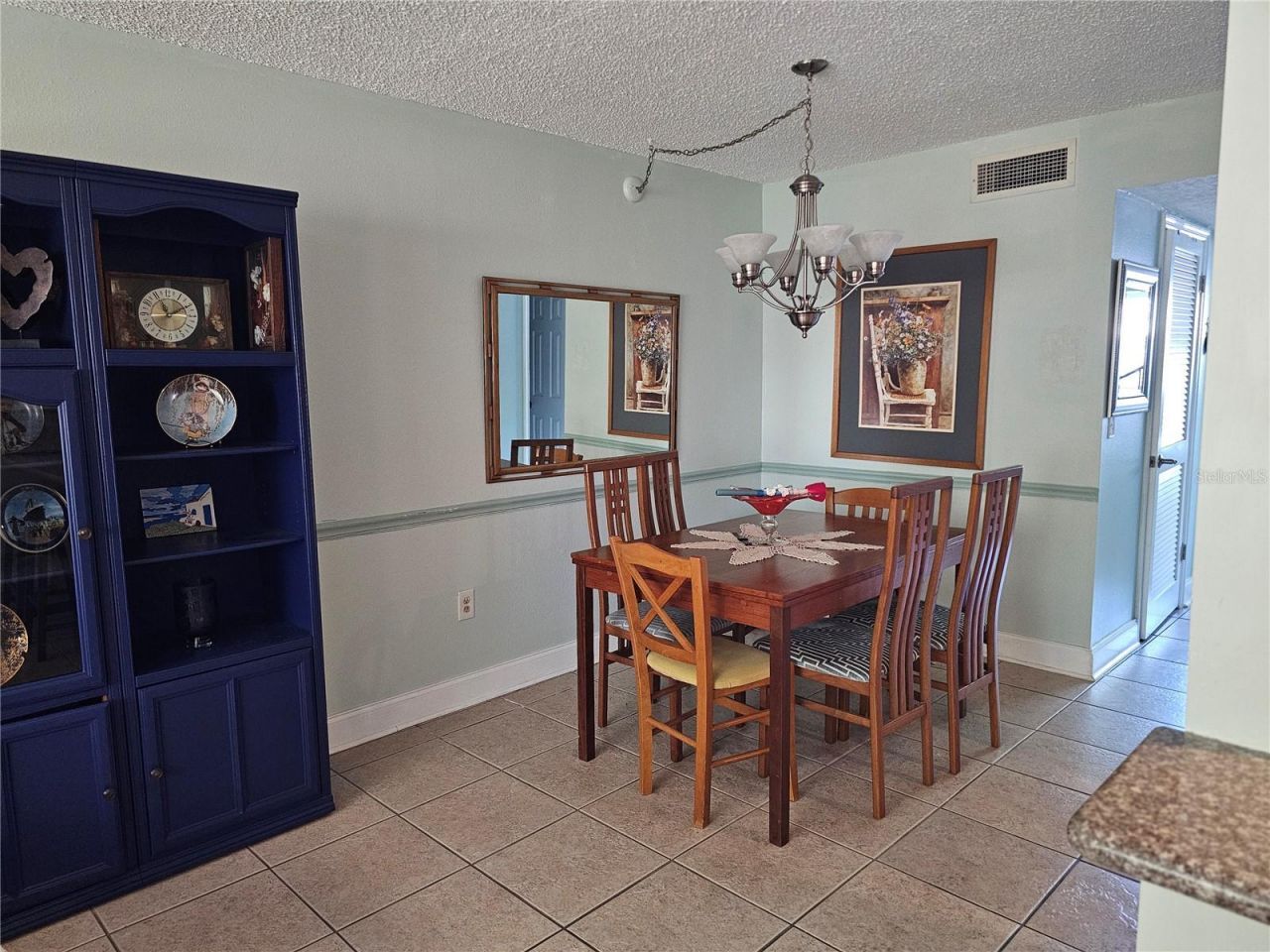 2525 W Bay Drive, Unit A13, Belleair Bluffs, FL 33770 Photo