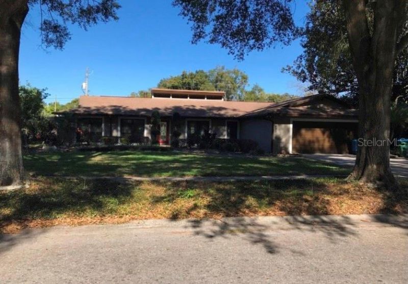 1665 King Arthur Circle, Maitland, FL 32751 Main Photo