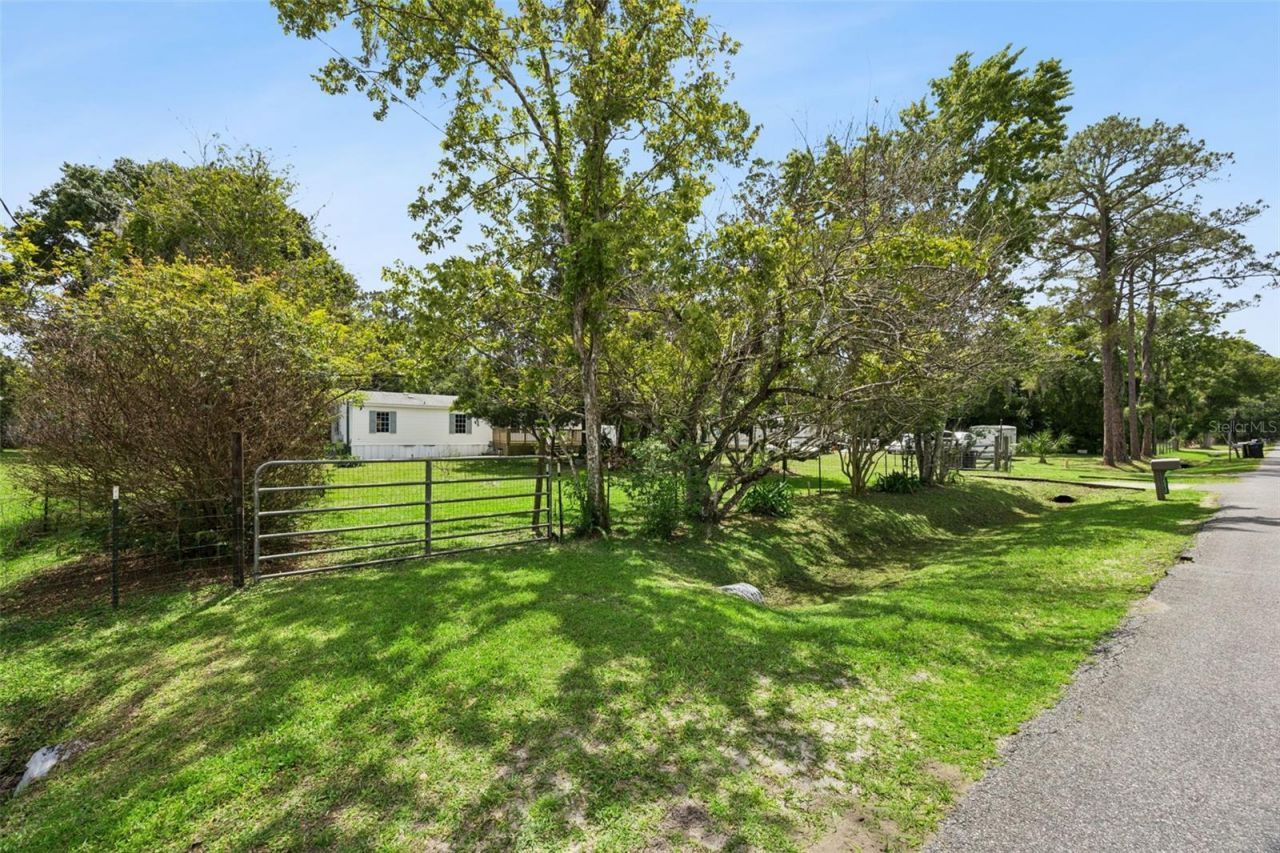 25412 Mathew Street , Christmas, FL 32709 Photo