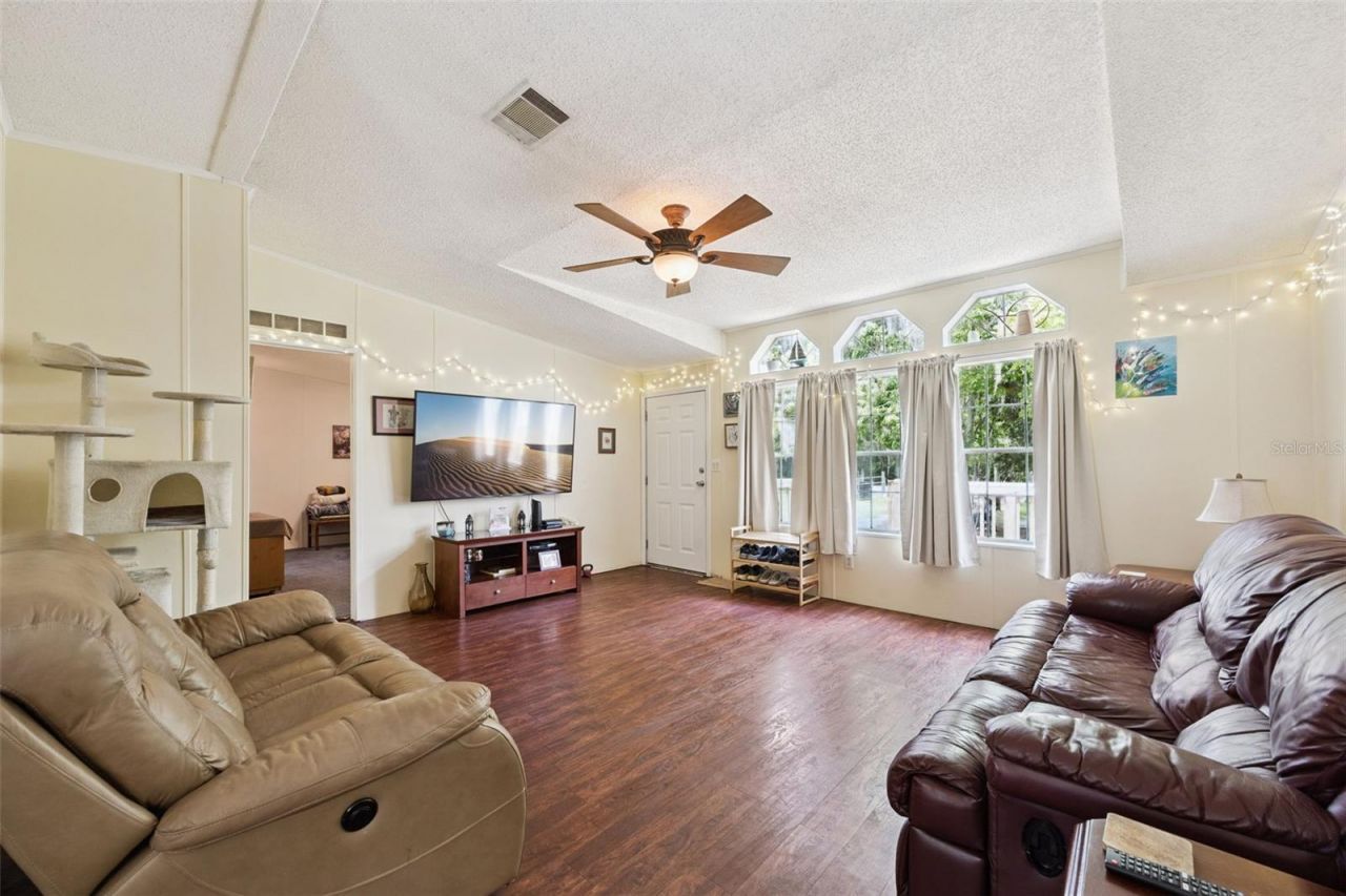 25412 Mathew Street , Christmas, FL 32709 Photo