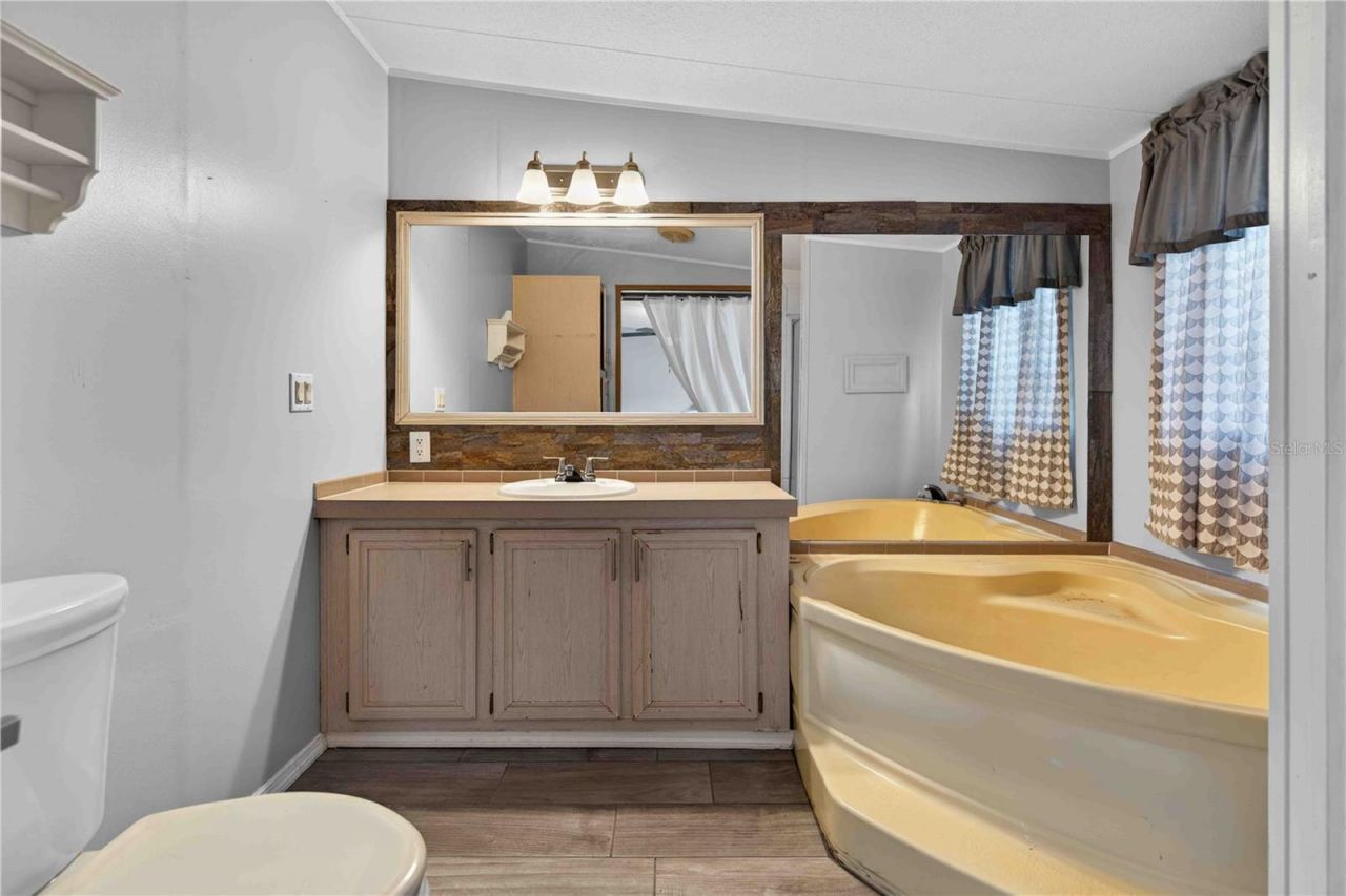 14491 SE 68th Lane , Morriston, FL 32668 Photo