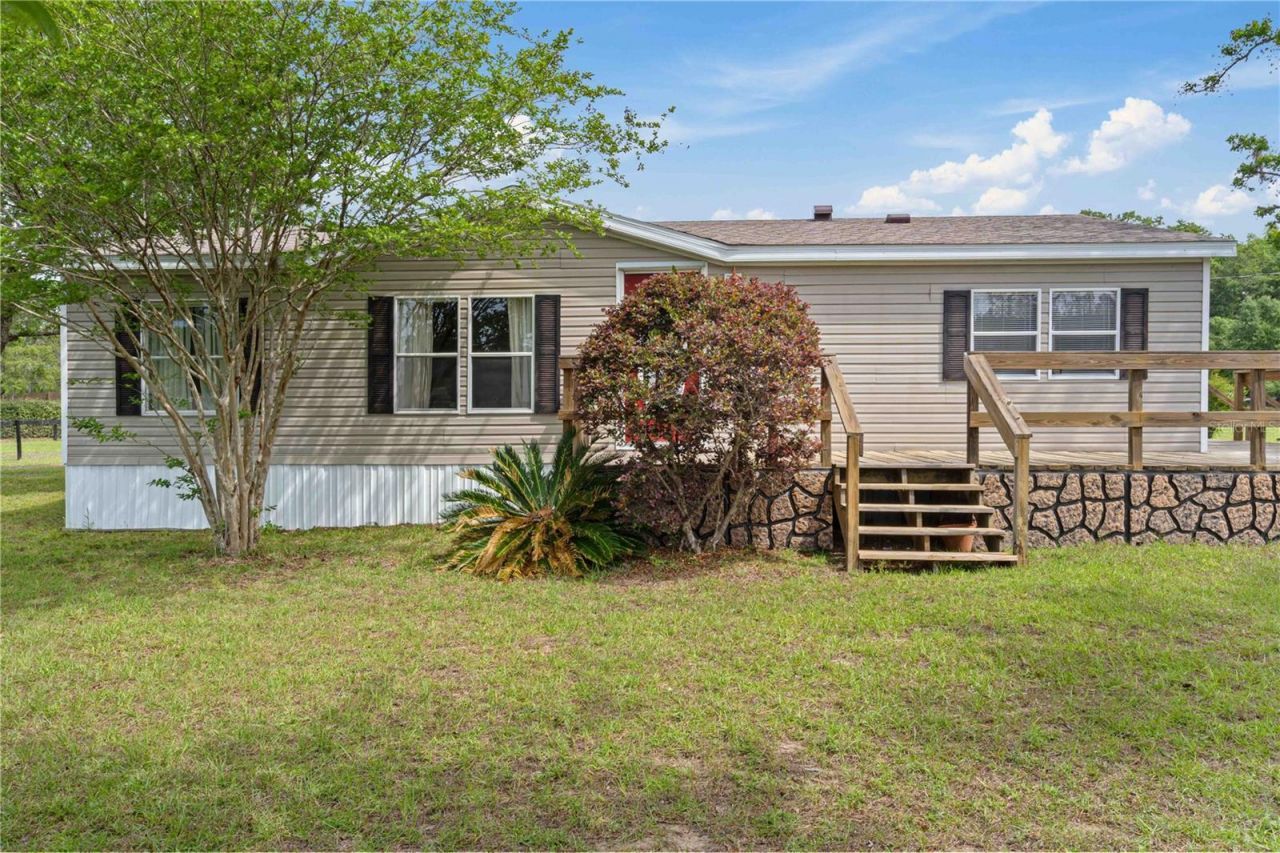 14491 SE 68th Lane , Morriston, FL 32668 Photo