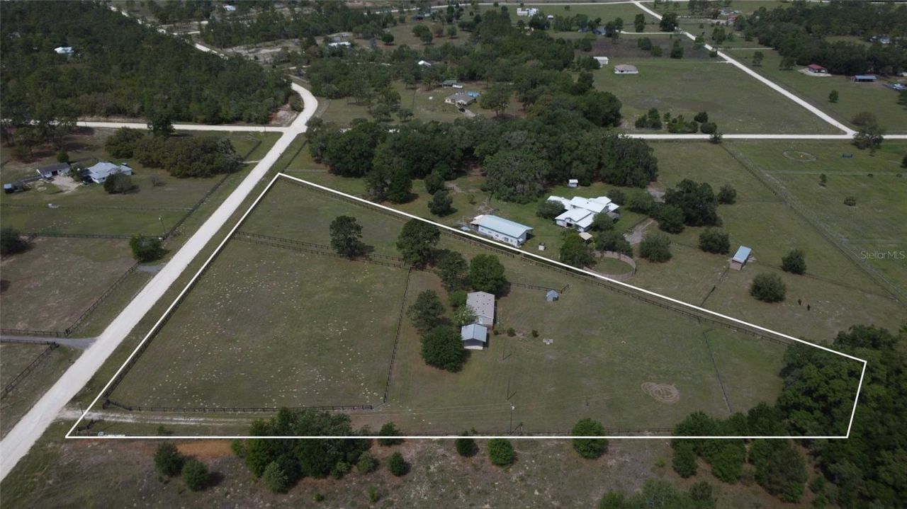 14491 SE 68th Lane , Morriston, FL 32668 Photo