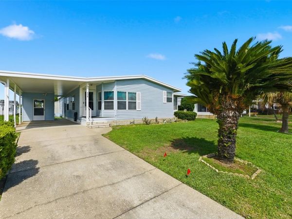 456 SANTA FE ROAD , TAVARES, FL 32778