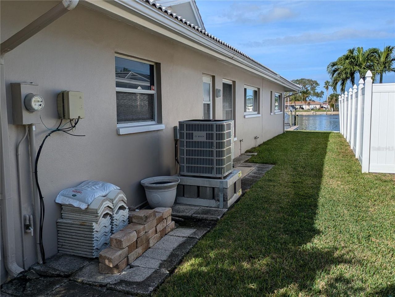 212 Poinciana Lane, Largo, FL 33770 Photo