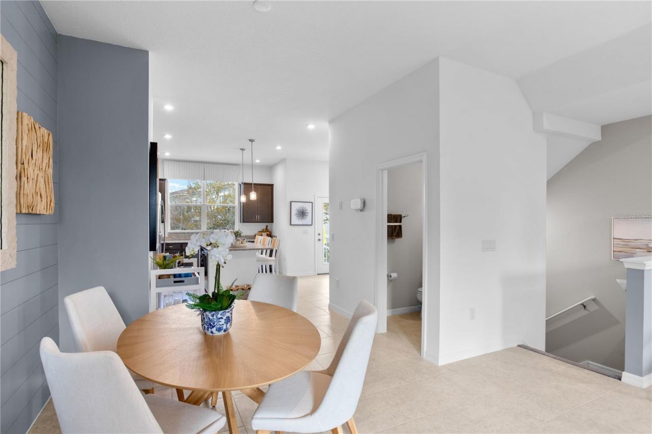 9920 Tate Lane , Westchase, FL 33626 Photo