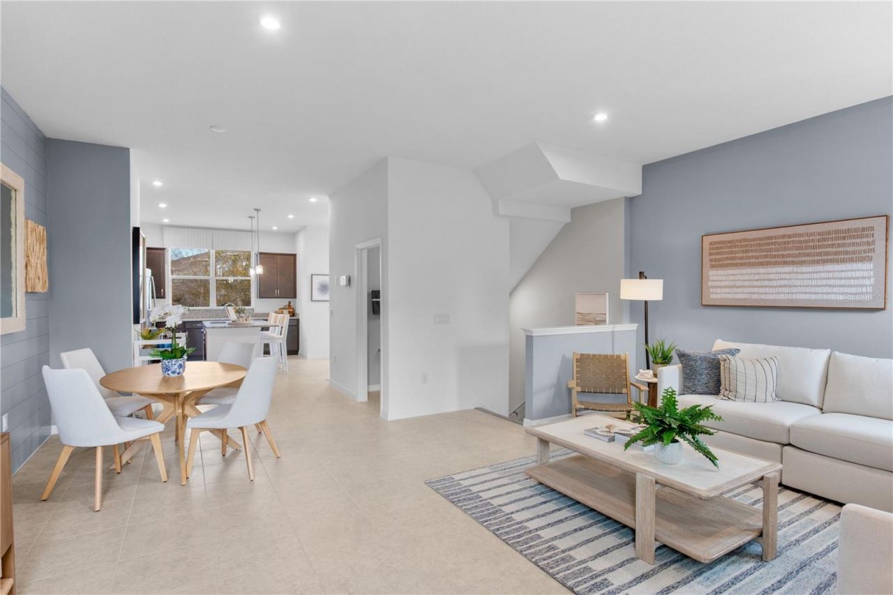 9920 Tate Lane , Westchase, FL 33626 Photo