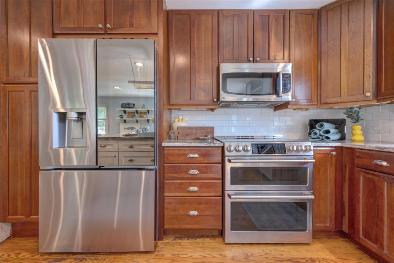 105 Riverside Drive, Ormond Beach, FL 32176 Photo