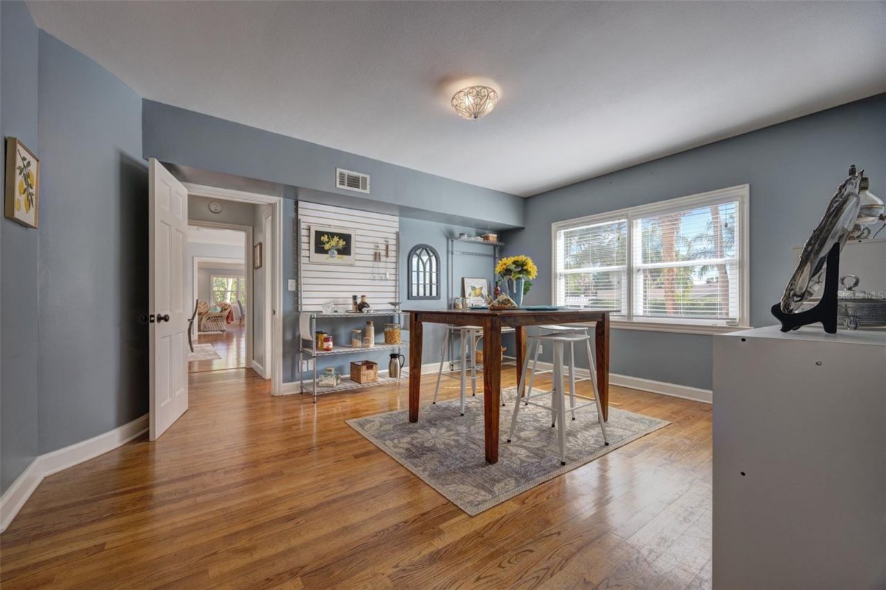 105 Riverside Drive, Ormond Beach, FL 32176 Photo