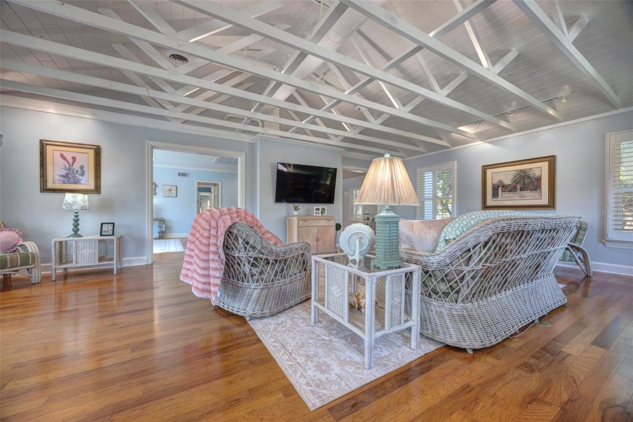 105 Riverside Drive, Ormond Beach, FL 32176 Photo