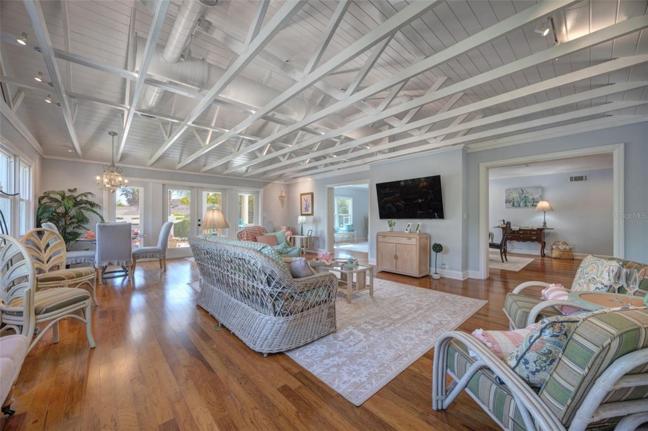 105 Riverside Drive, Ormond Beach, FL 32176 Photo