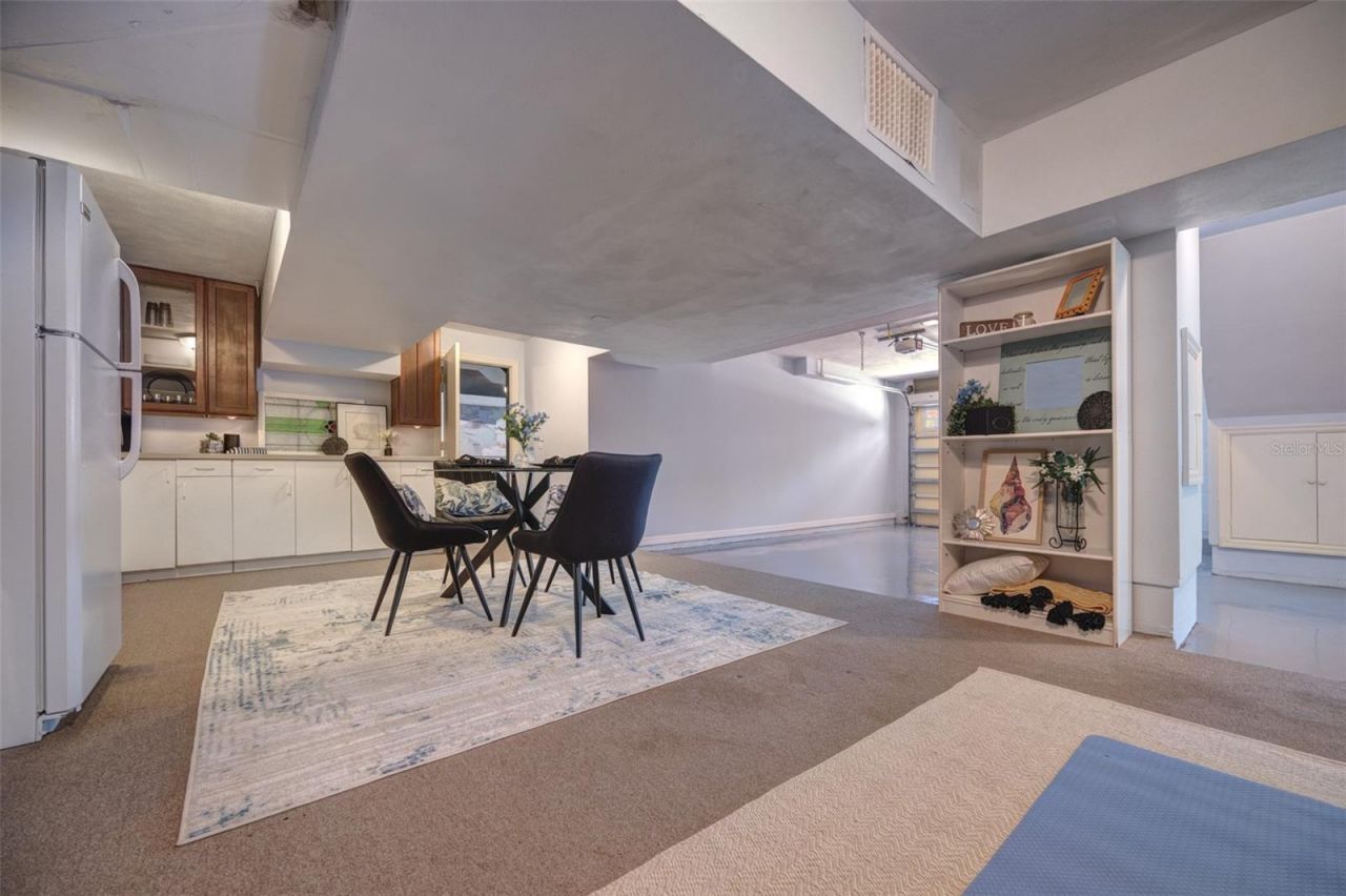 105 Riverside Drive, Ormond Beach, FL 32176 Photo