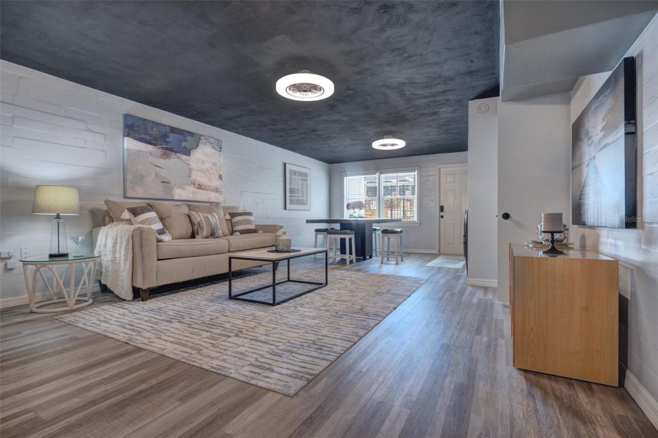 105 Riverside Drive, Ormond Beach, FL 32176 Photo