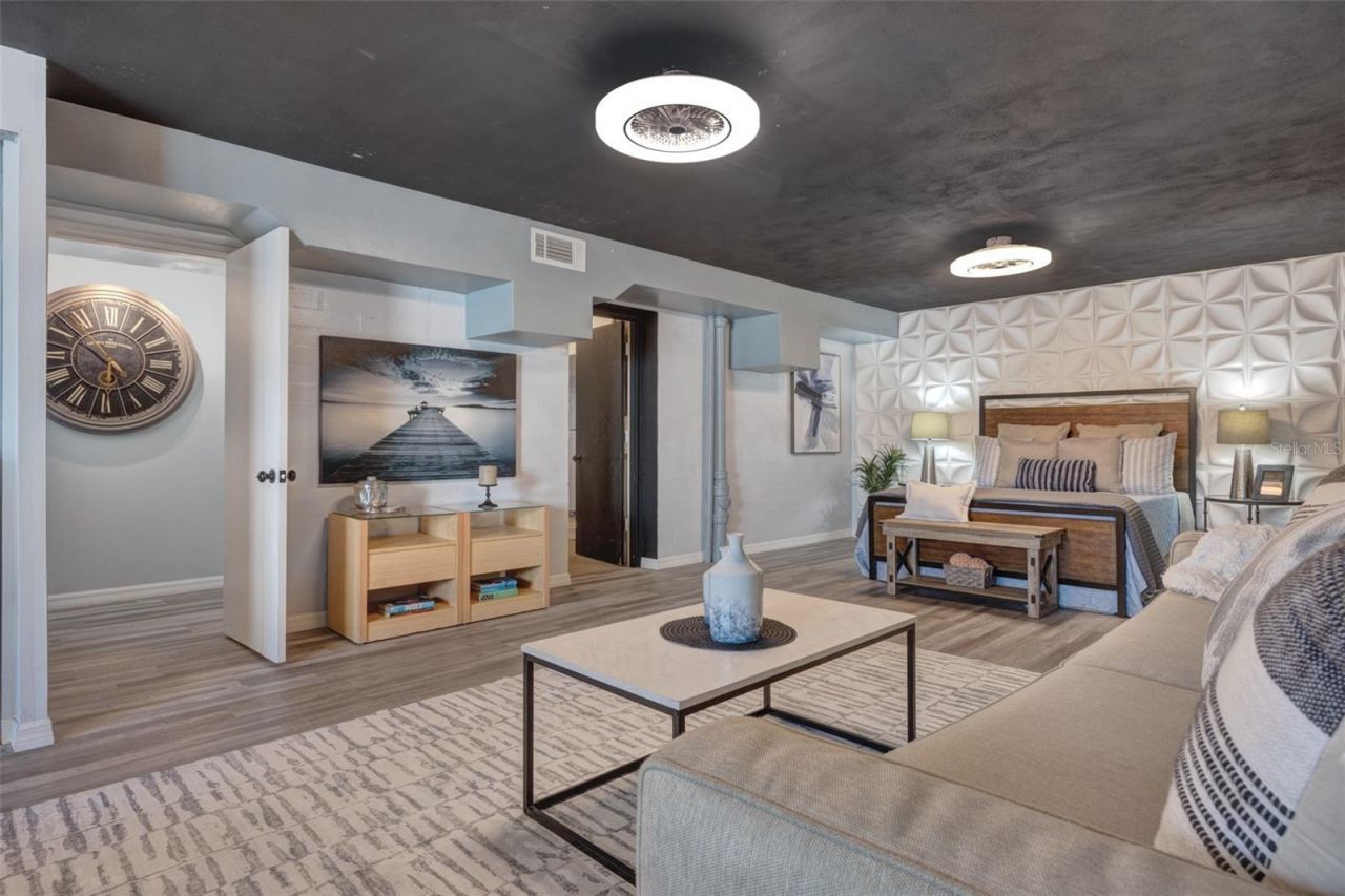 105 Riverside Drive, Ormond Beach, FL 32176 Photo