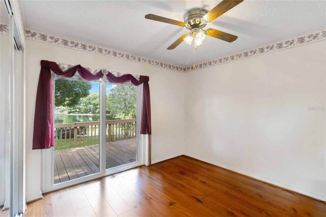 9835 Lakeshore Drive, Clermont, FL 34711 Photo