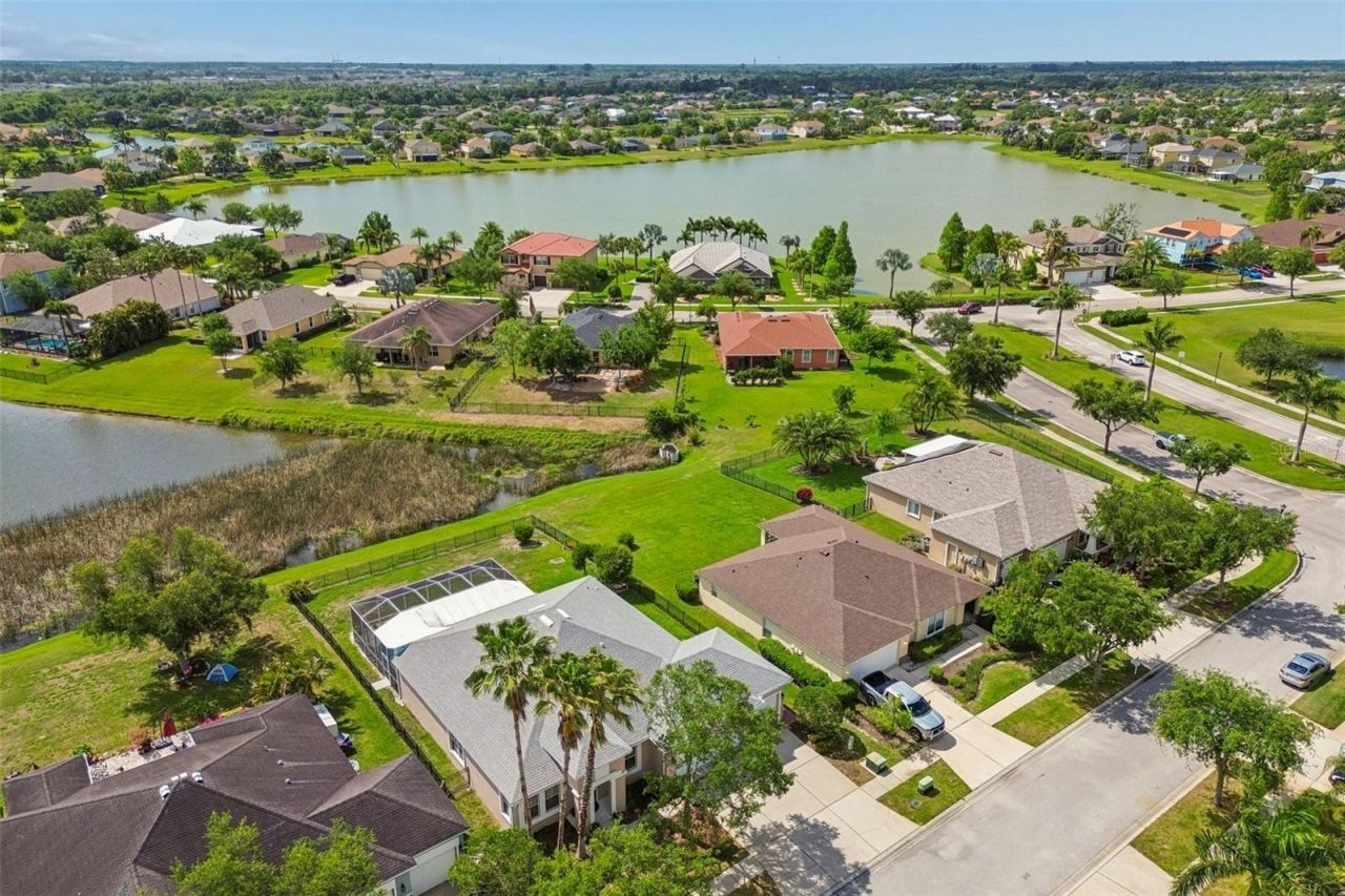 5405 Hammock View Lane, Apollo Beach, FL 33572 Photo