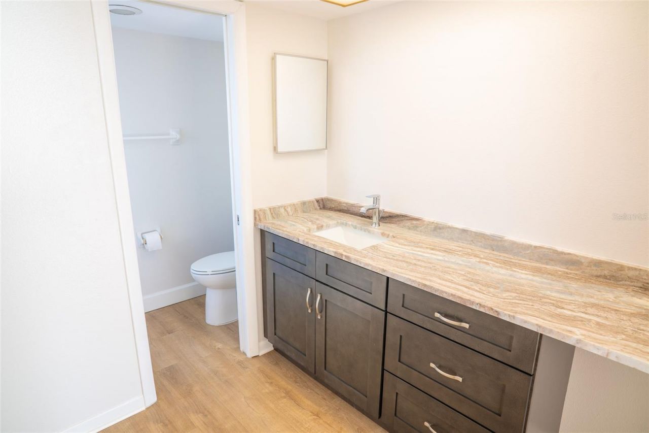 403 Gulf Way, Unit 304, Saint Pete Beach, FL 33706 Photo