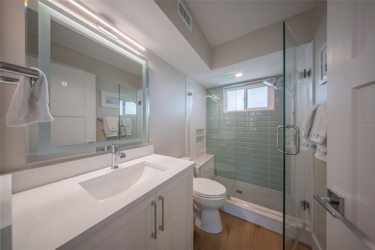 3804 Gulf Of Mexico Drive, Unit B305, Longboat Key, FL 34228 Photo
