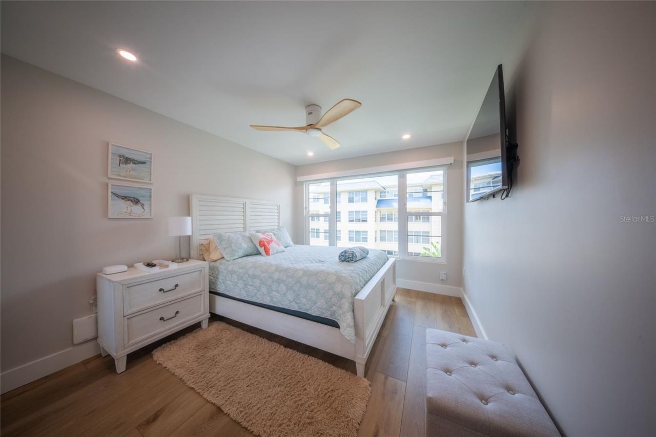 3804 Gulf Of Mexico Drive, Unit B305, Longboat Key, FL 34228 Photo