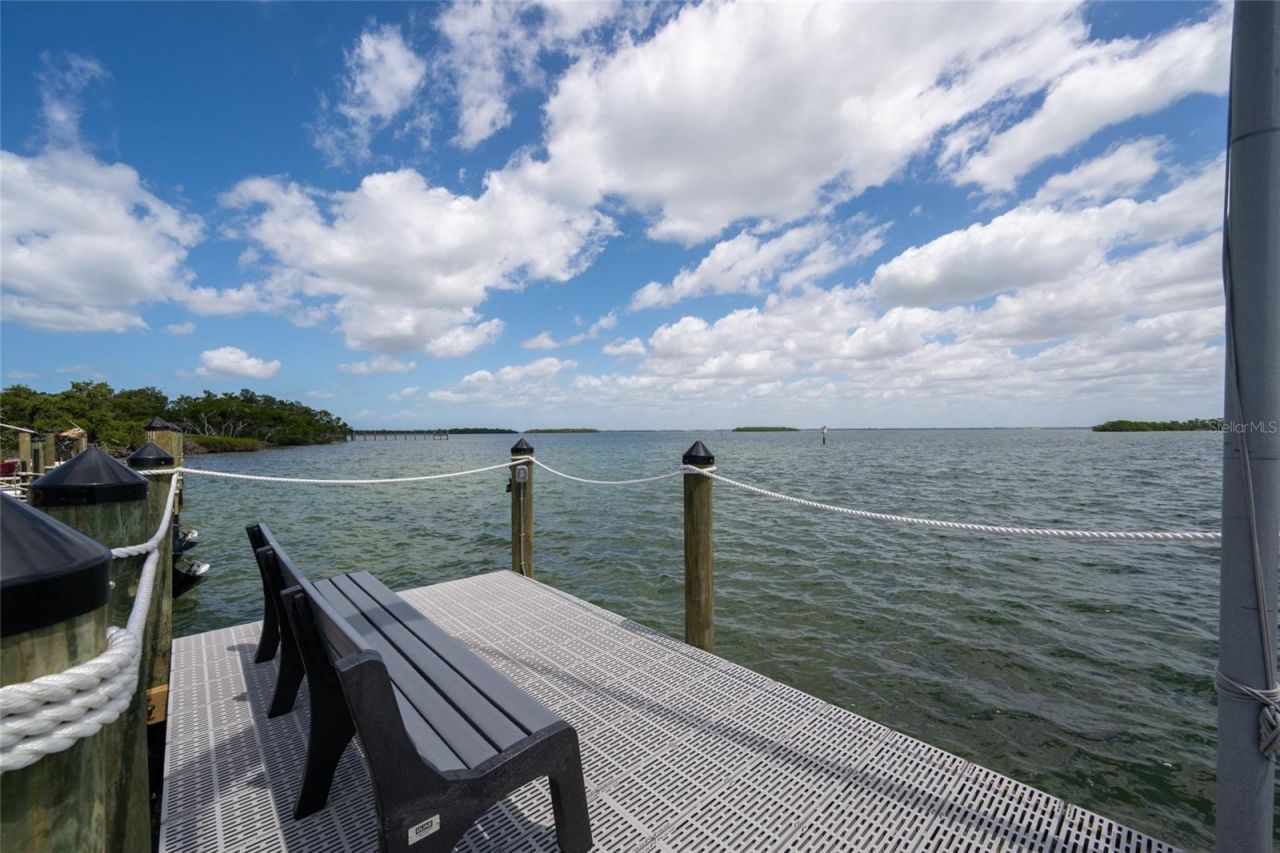 3804 Gulf Of Mexico Drive, Unit B305, Longboat Key, FL 34228 Photo