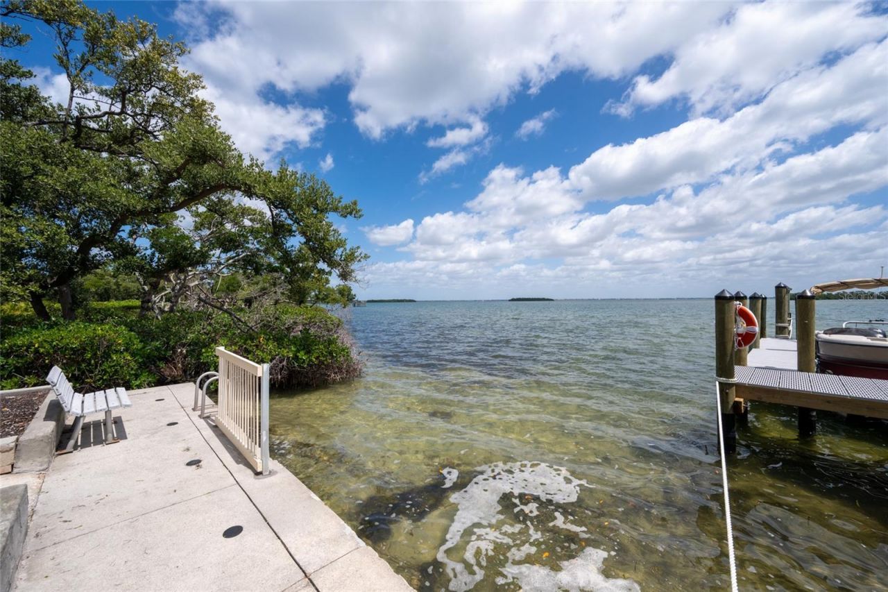 3804 Gulf Of Mexico Drive, Unit B305, Longboat Key, FL 34228 Photo