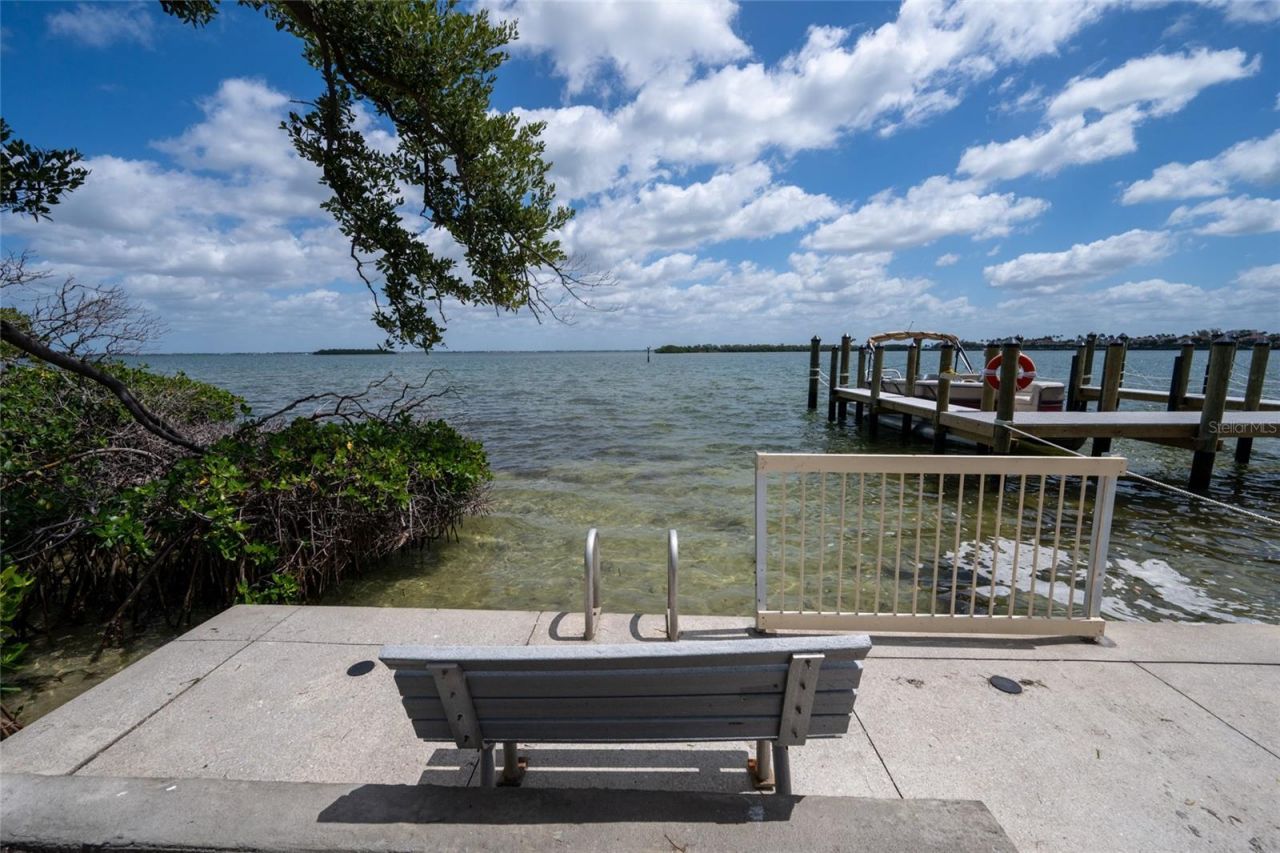 3804 Gulf Of Mexico Drive, Unit B305, Longboat Key, FL 34228 Photo