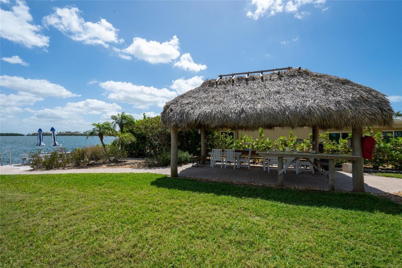 3804 Gulf Of Mexico Drive, Unit B305, Longboat Key, FL 34228 Photo