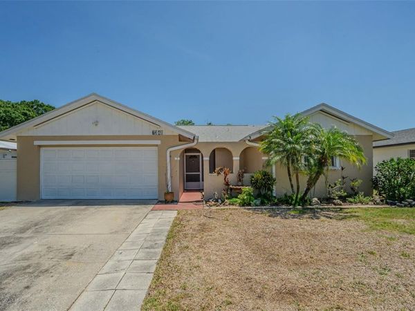 7348 BROOKVIEW CIRCLE, TAMPA, FL 33634
