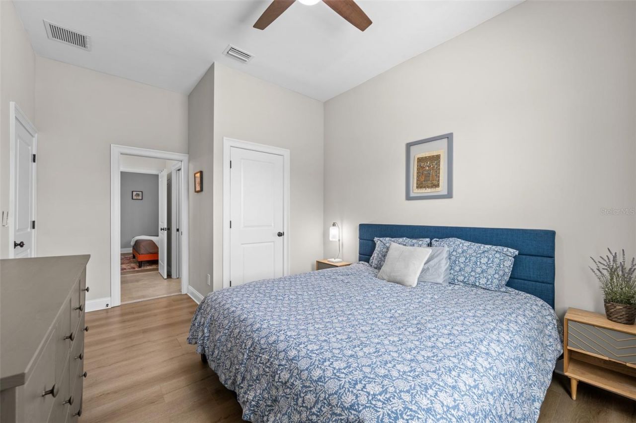 3601 W Rogers Avenue, Tampa, FL 33611 Photo