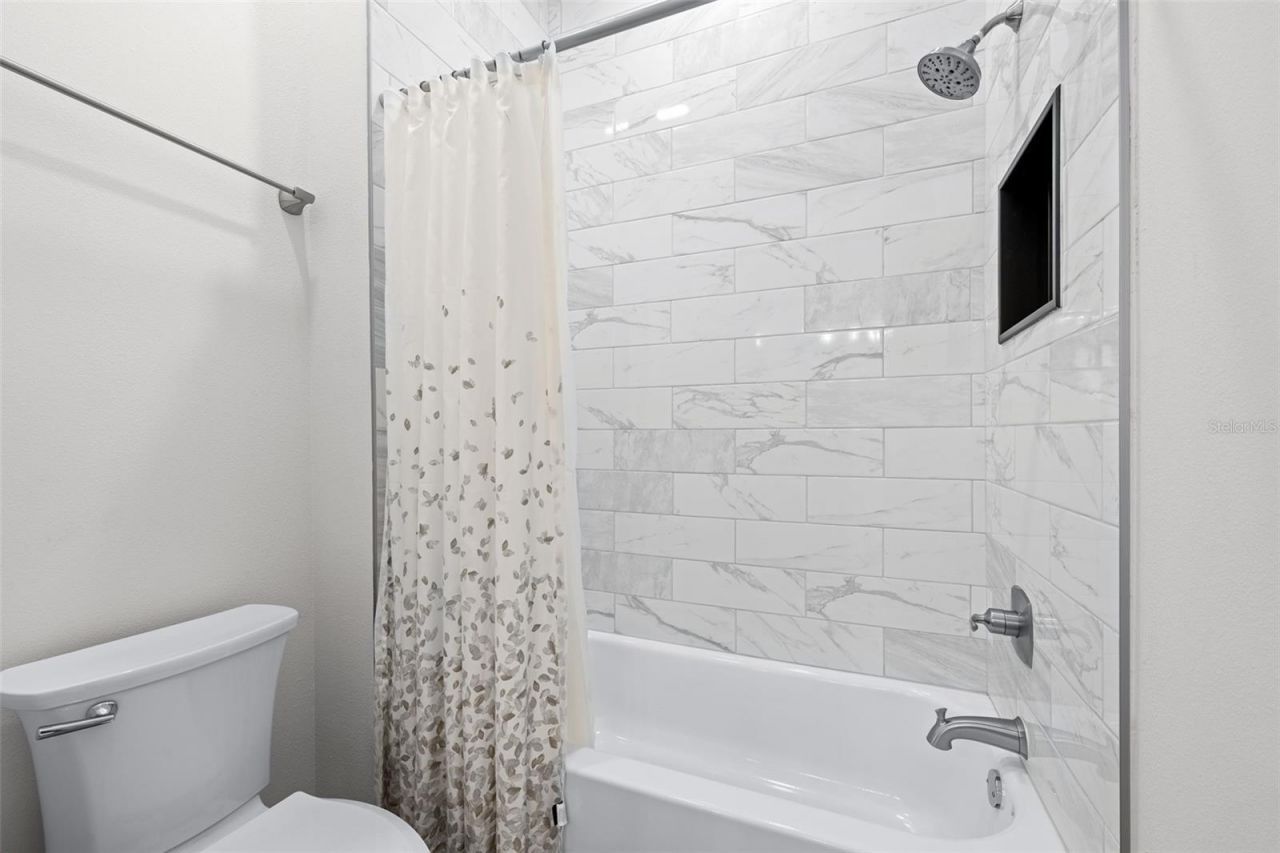 3601 W Rogers Avenue, Tampa, FL 33611 Photo