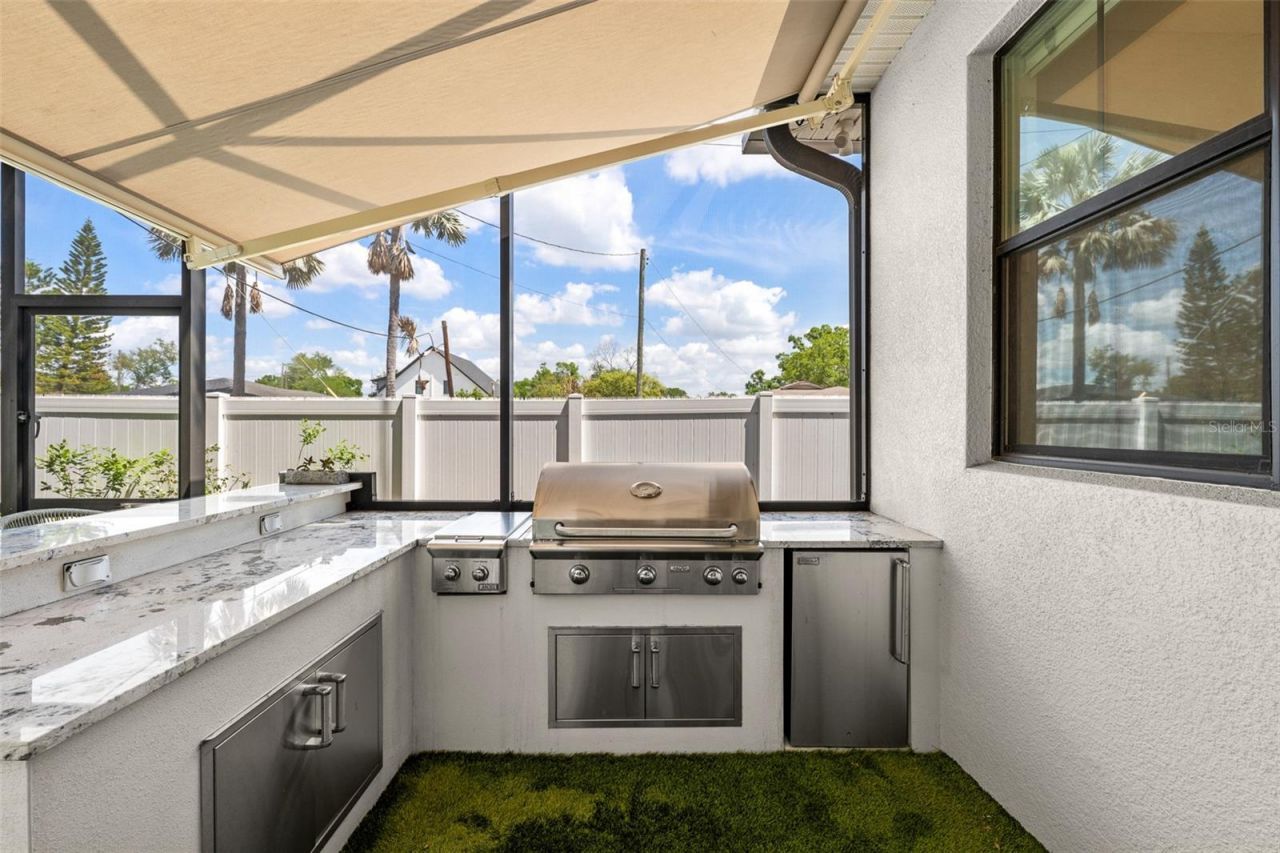 3601 W Rogers Avenue, Tampa, FL 33611 Photo