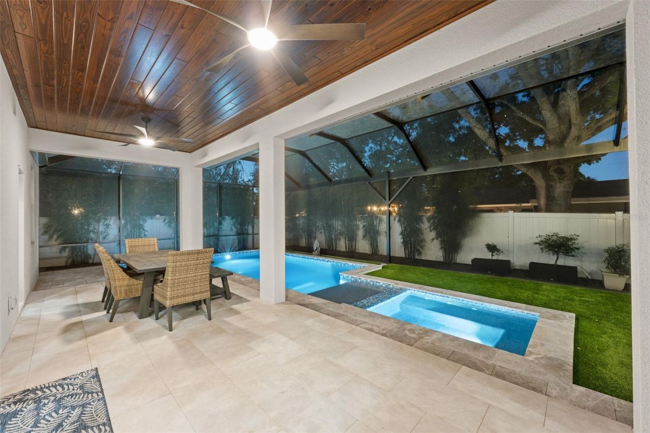 3601 W Rogers Avenue, Tampa, FL 33611 Photo