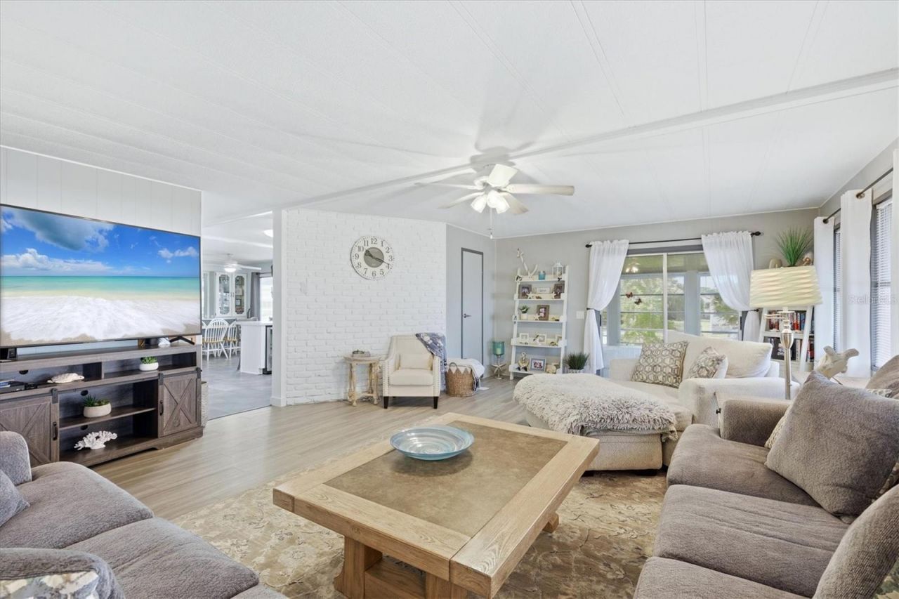 6710 36th Avenue E, Unit 121, Palmetto, FL 34221 Photo