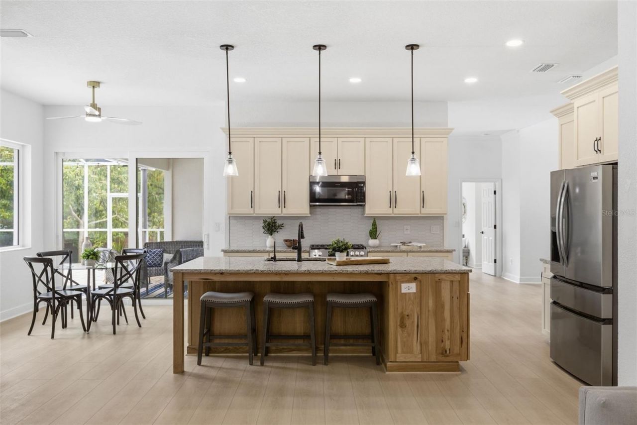 606 Tomoka Drive, Palm Harbor, FL 34683 Photo