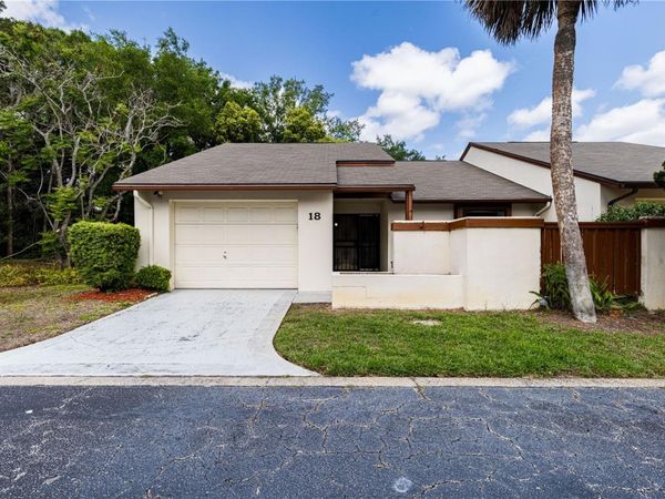 2681 WASHINGTON AVENUE , Unit 18, EUSTIS, FL 32726