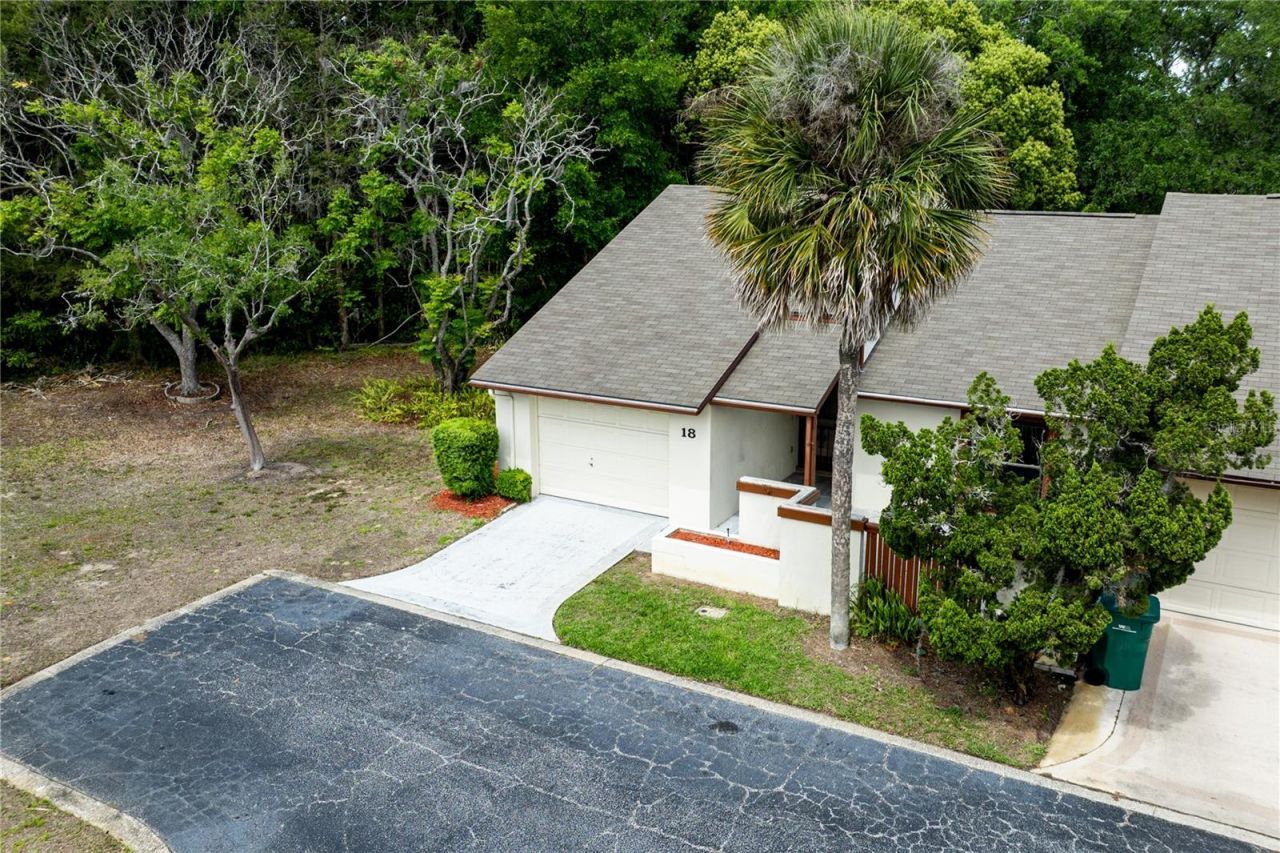 2681 Washington Avenue, Unit 18, Eustis, FL 32726 Photo